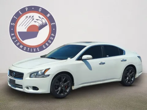 White 2013 Nissan Maxima 3.5 SV for sale in Fort Walton Beach, FL