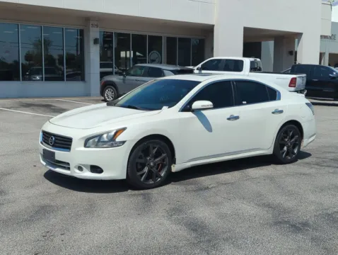 White 2013 Nissan Maxima 3.5 SV for sale in Fort Walton Beach, FL