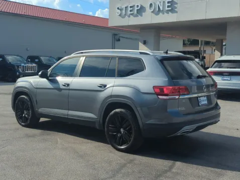 More photos of 2018 Volkswagen Atlas 3.6L V6 SE at Step One Cadillac GMC Fort Walton Beach, FL