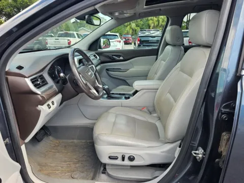 More photos of 2019 GMC Acadia SLT-1 at Step One Cadillac GMC Fort Walton Beach, FL