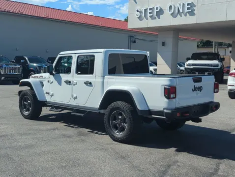 More photos of 2023 Jeep Gladiator Rubicon at Step One Cadillac GMC Fort Walton Beach, FL