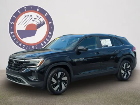 Photos of 2024 Volkswagen Atlas Cross Sport 2.0T SE w/Technology for sale in Fort Walton Beach, FL at Step One Cadillac GMC Fort Walton Beach