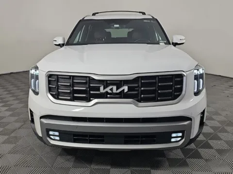 Another view of 2023 Kia Telluride SX-Prestige for sale in Fort Walton Beach, FL at Step One Cadillac GMC Fort Walton Beach
