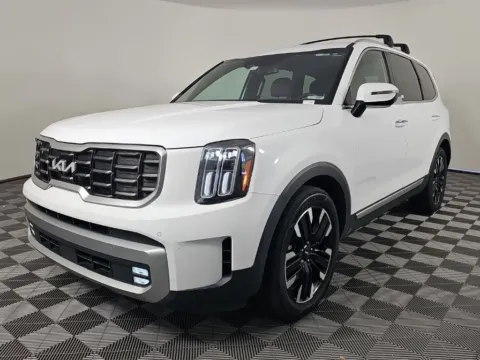 Photos of 2023 Kia Telluride SX-Prestige for sale in Fort Walton Beach, FL at Step One Cadillac GMC Fort Walton Beach