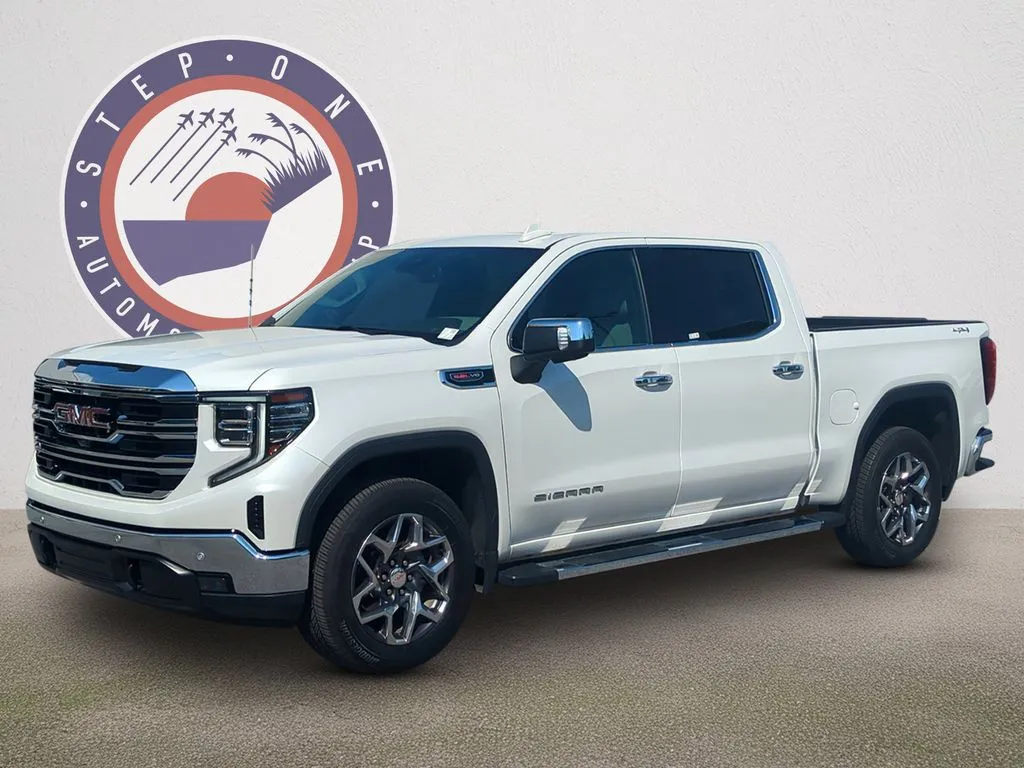 White 2025 GMC Sierra 1500 SLT for sale in Fort Walton Beach, FL