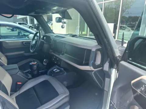 More photos of 2022 Ford Bronco Wildtrak at Step One Cadillac GMC Fort Walton Beach, FL
