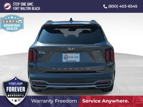 More photos of 2021 Kia Sorento S at Step One Cadillac GMC Fort Walton Beach, FL