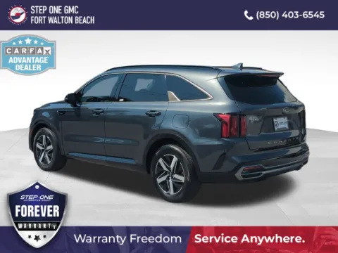 More photos of 2021 Kia Sorento S at Step One Cadillac GMC Fort Walton Beach, FL