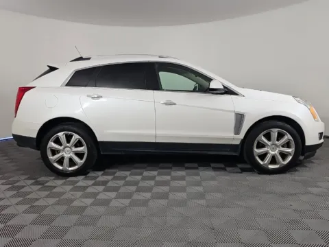 More photos of 2016 Cadillac SRX Premium at Step One Cadillac GMC Fort Walton Beach, FL
