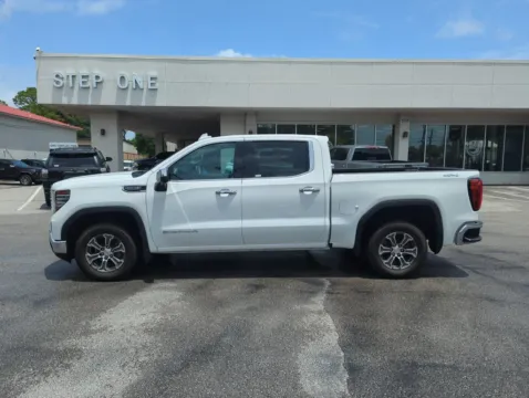 Another view of 2024 GMC Sierra 1500 SLT for sale in Fort Walton Beach, FL at Step One Cadillac GMC Fort Walton Beach
