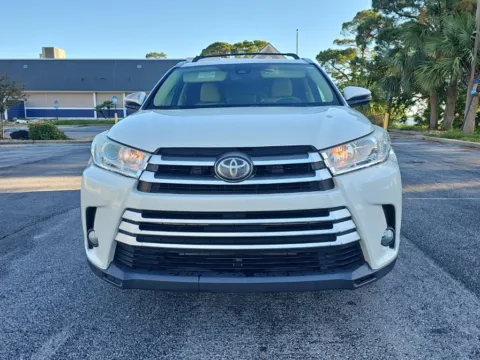 Photos of 2017 Toyota Highlander XLE for sale in Fort Walton Beach, FL at Step One Cadillac GMC Fort Walton Beach
