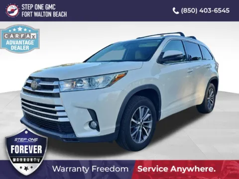 White 2017 Toyota Highlander XLE for sale in Fort Walton Beach, FL