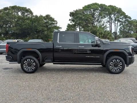 Another view of 2025 GMC Sierra 2500HD Denali Ultimate for sale in Fort Walton Beach, FL at Step One Cadillac GMC Fort Walton Beach