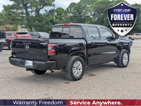 More photos of 2022 Nissan Frontier SV at Step One Cadillac GMC Fort Walton Beach, FL
