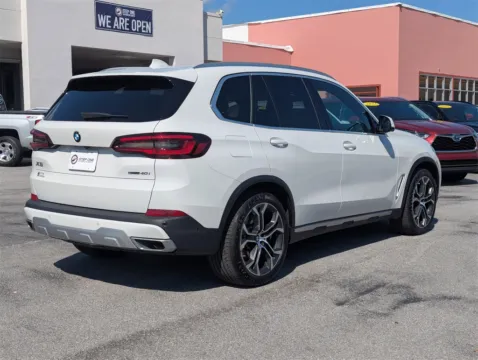More photos of 2021 BMW X5 sDrive40i at Step One Cadillac GMC Fort Walton Beach, FL