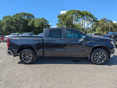Another view of 2022 Chevrolet Silverado 1500 LT for sale in Fort Walton Beach, FL at Step One Cadillac GMC Fort Walton Beach
