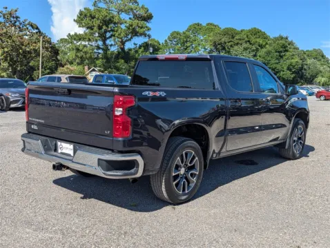 More photos of 2022 Chevrolet Silverado 1500 LT at Step One Cadillac GMC Fort Walton Beach, FL