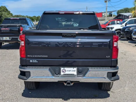 More photos of 2022 Chevrolet Silverado 1500 LT at Step One Cadillac GMC Fort Walton Beach, FL