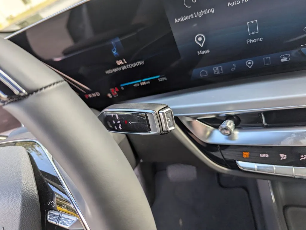 2026 Cadillac LYRIQ Premium Luxury - Photo 22