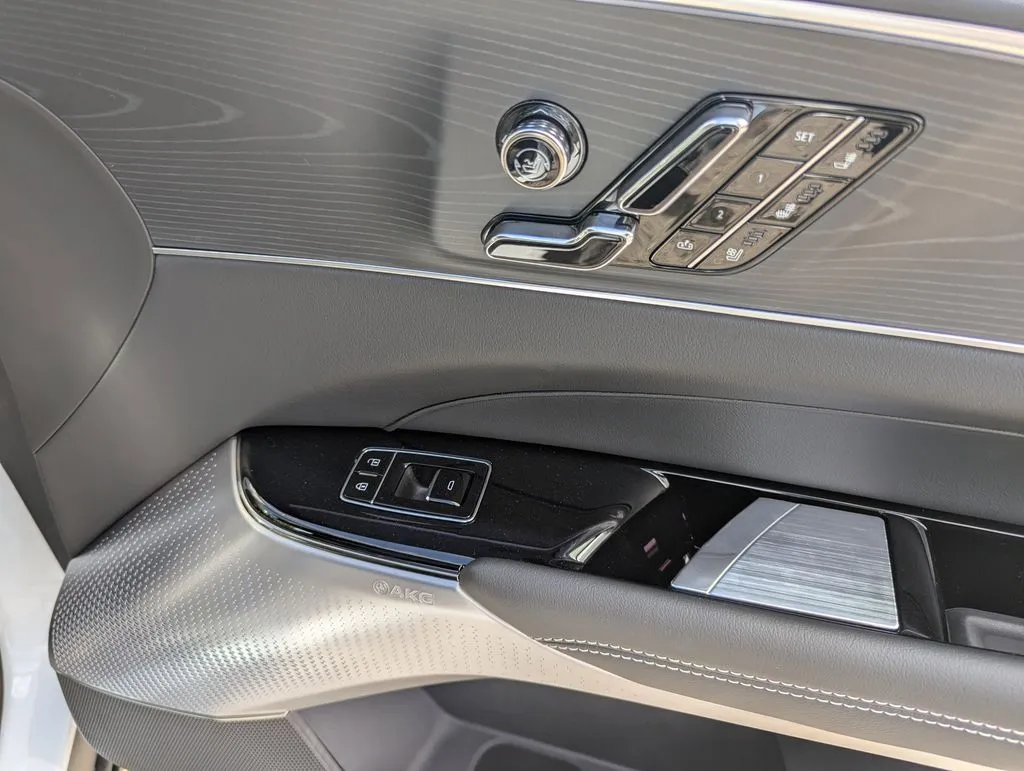 2026 Cadillac LYRIQ Premium Luxury - Photo 37