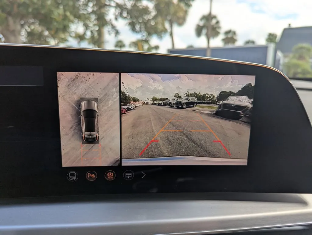 2026 Cadillac LYRIQ Premium Luxury - Photo 25