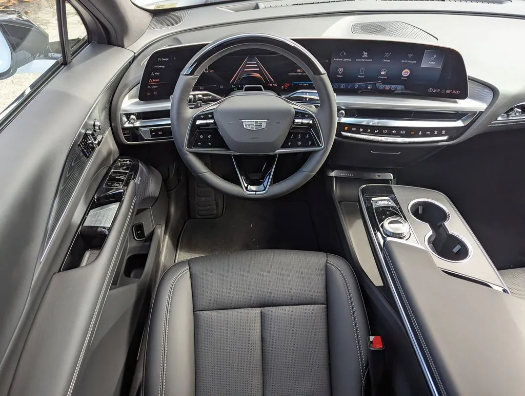 2026 Cadillac LYRIQ Premium Luxury - Photo 13