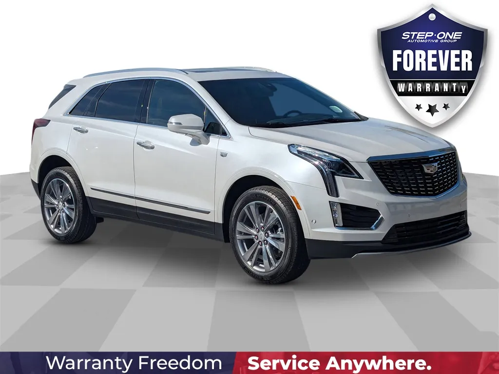 White 2025 Cadillac XT5 Premium Luxury for sale in Fort Walton Beach, FL