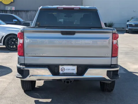 More photos of 2025 Chevrolet Silverado 1500 LT at Step One Cadillac GMC Fort Walton Beach, FL