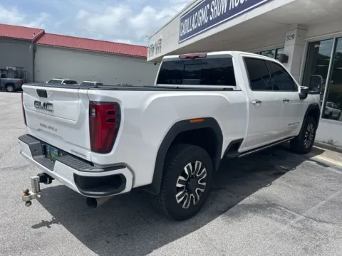 More photos of 2025 GMC Sierra 2500HD Denali Ultimate at Step One Cadillac GMC Fort Walton Beach, FL