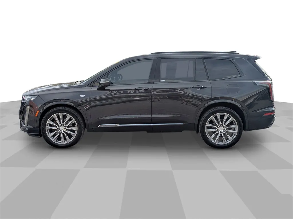 2020 Cadillac XT6 Sport photo 2