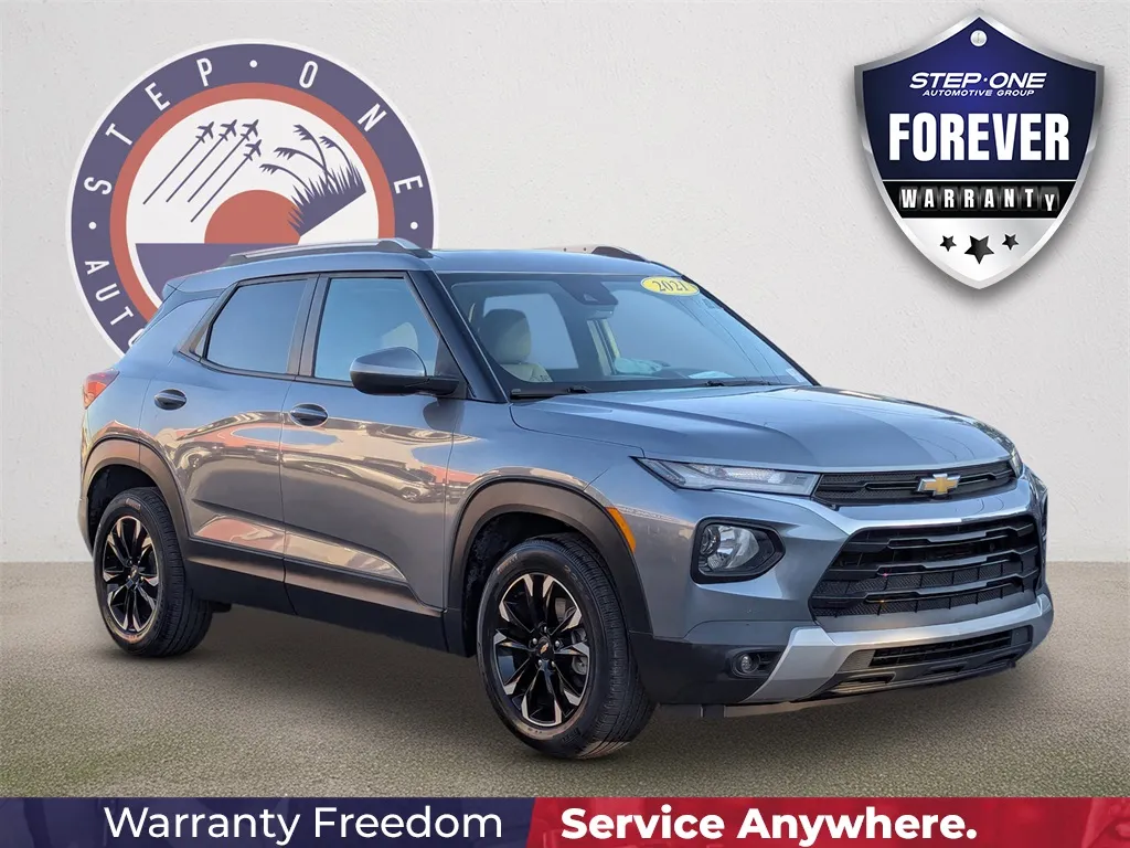 Gray 2021 Chevrolet TrailBlazer LT for sale in Fort Walton Beach, FL