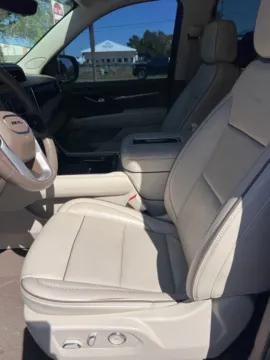 More photos of 2022 GMC Yukon XL Denali at Step One Cadillac GMC Fort Walton Beach, FL