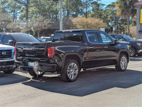 More photos of 2021 GMC Sierra 1500 Denali at Step One Cadillac GMC Fort Walton Beach, FL