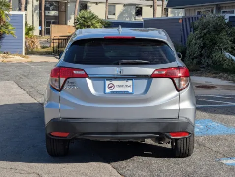 More photos of 2019 Honda HR-V LX at Step One Cadillac GMC Fort Walton Beach, FL