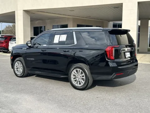More photos of 2021 GMC Yukon SLE at Step One Cadillac Buick GMC Pensacola, FL