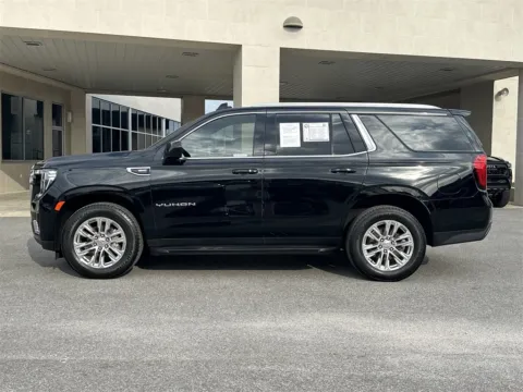 More photos of 2021 GMC Yukon SLE at Step One Cadillac Buick GMC Pensacola, FL