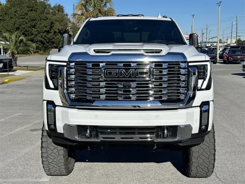 More photos of 2024 GMC Sierra 2500HD Denali at Step One Cadillac Buick GMC Pensacola, FL