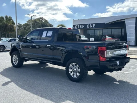 More photos of 2020 Ford F-250SD Platinum at Step One Cadillac Buick GMC Pensacola, FL