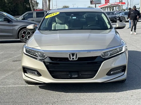 More photos of 2019 Honda Accord EX-L at Step One Cadillac Buick GMC Pensacola, FL