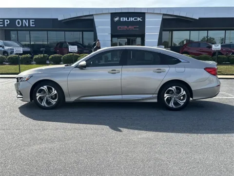 More photos of 2019 Honda Accord EX-L at Step One Cadillac Buick GMC Pensacola, FL