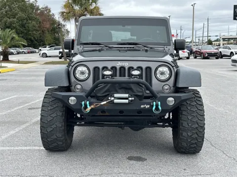 More photos of 2018 Jeep Wrangler JK Unlimited Rubicon at Step One Cadillac Buick GMC Pensacola, FL