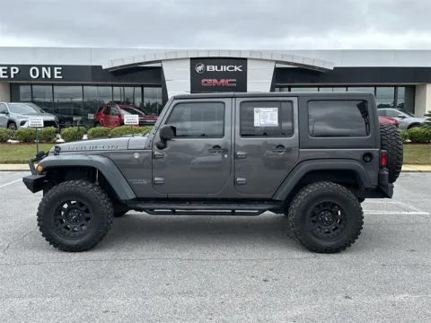 More photos of 2018 Jeep Wrangler JK Unlimited Rubicon at Step One Cadillac Buick GMC Pensacola, FL