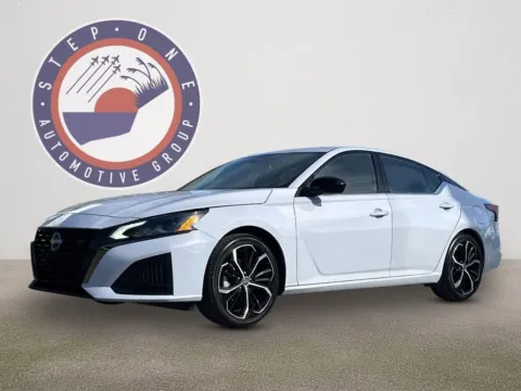 White 2024 Nissan Altima 2.5 SR for sale in Pensacola, FL