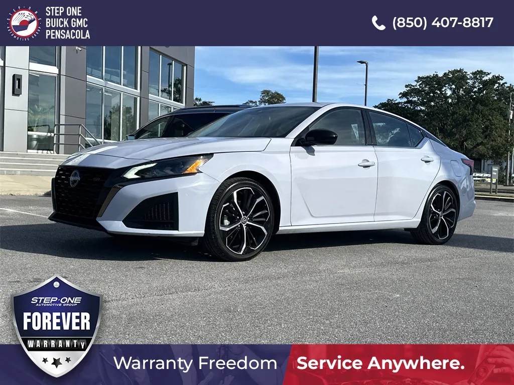 2024 Nissan Altima 2.5 SR