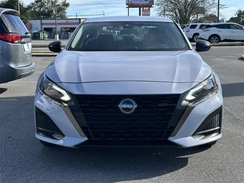 More photos of 2024 Nissan Altima 2.5 SR at Step One Cadillac Buick GMC Pensacola, FL