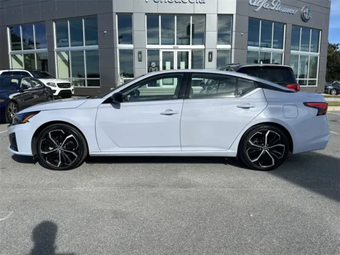 More photos of 2024 Nissan Altima 2.5 SR at Step One Cadillac Buick GMC Pensacola, FL