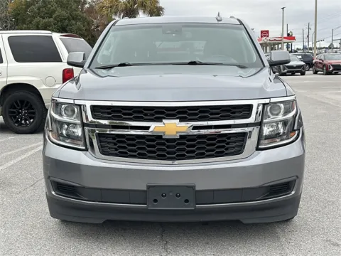 More photos of 2018 Chevrolet Suburban LT at Step One Cadillac Buick GMC Pensacola, FL