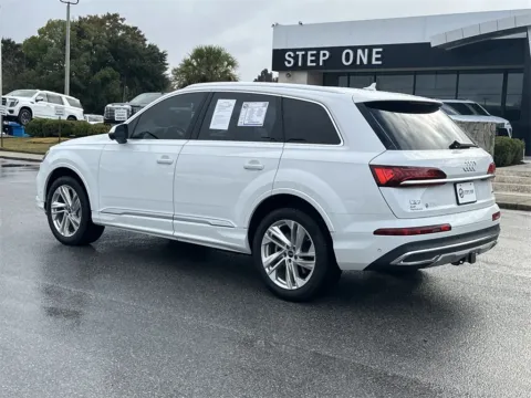 More photos of 2023 Audi Q7 45 Premium at Step One Cadillac Buick GMC Pensacola, FL
