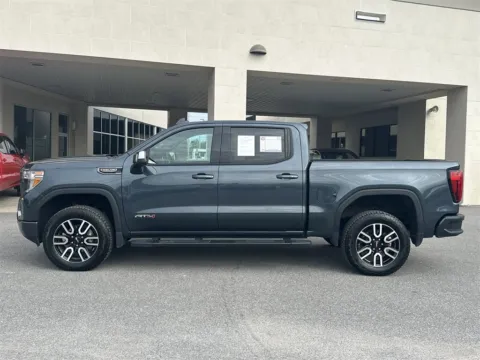 More photos of 2020 GMC Sierra 1500 AT4 at Step One Cadillac Buick GMC Pensacola, FL