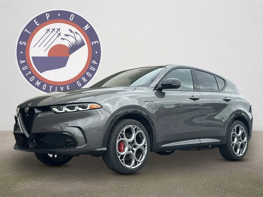 Gray 2024 Alfa Romeo Tonale Veloce for sale in Pensacola, FL